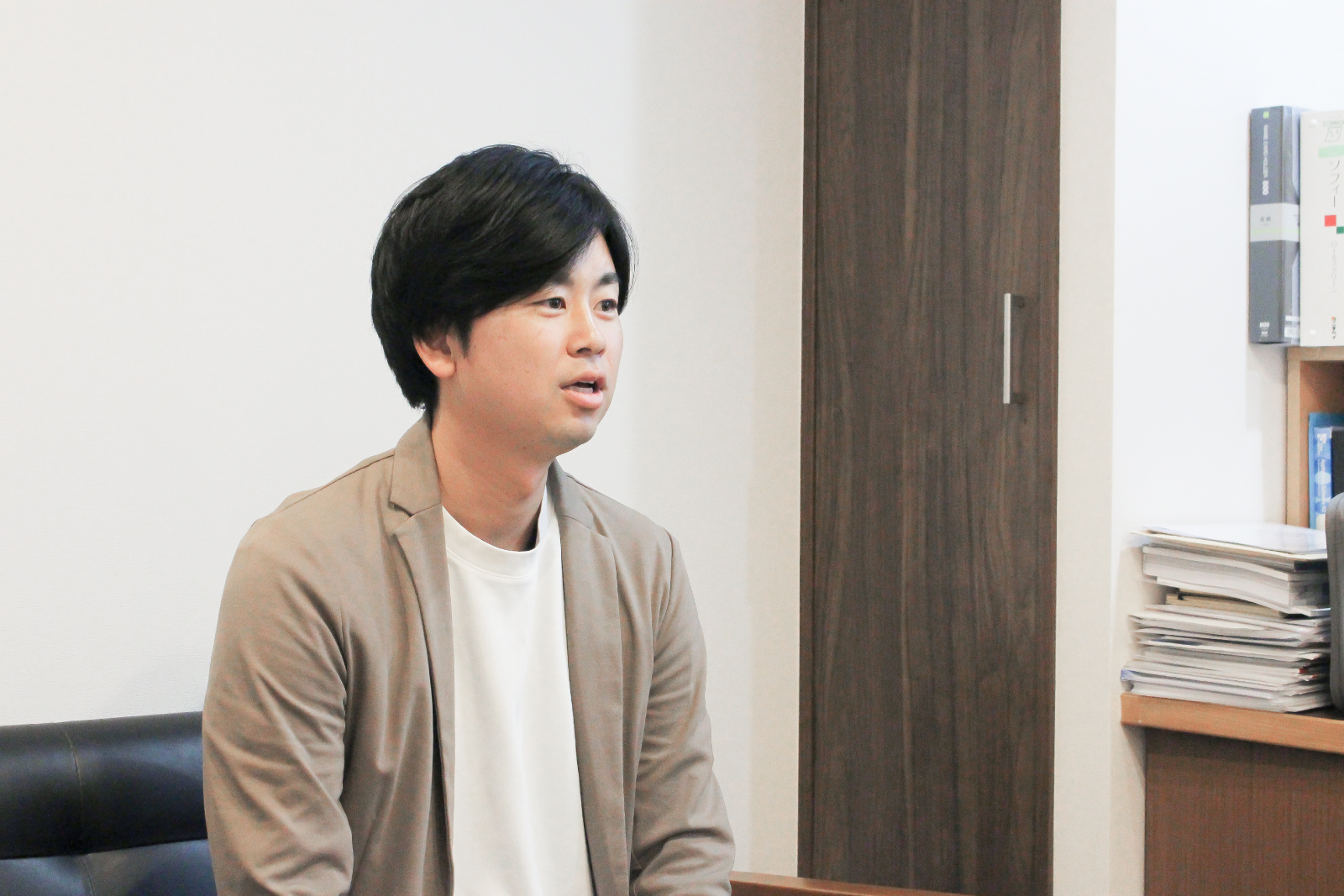 インタビューの様子