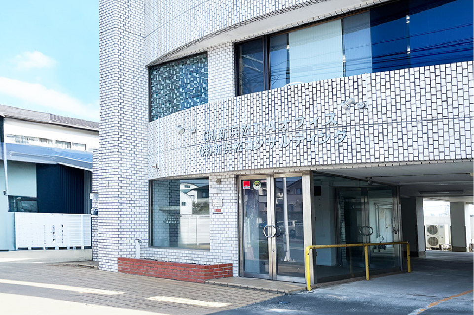 更新作業が想像以上に快適で10分の1の時短に成功