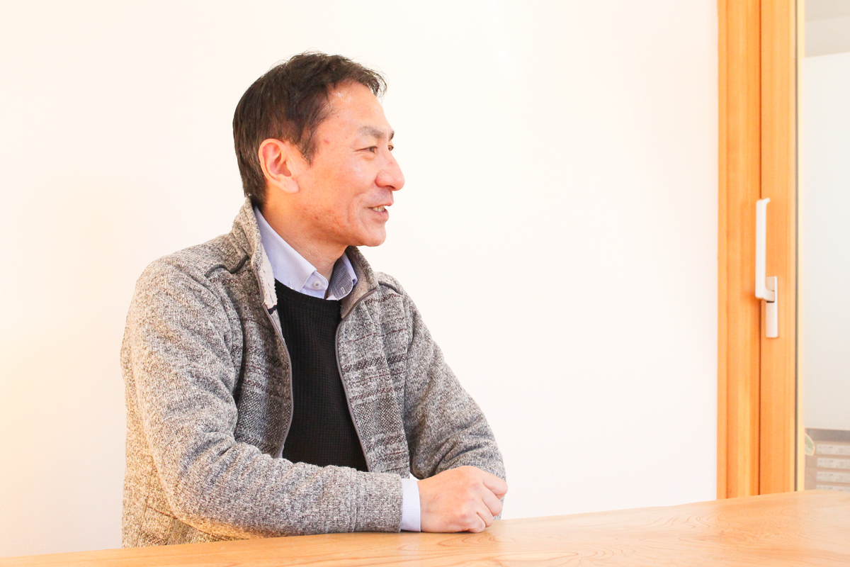 インタビューの様子