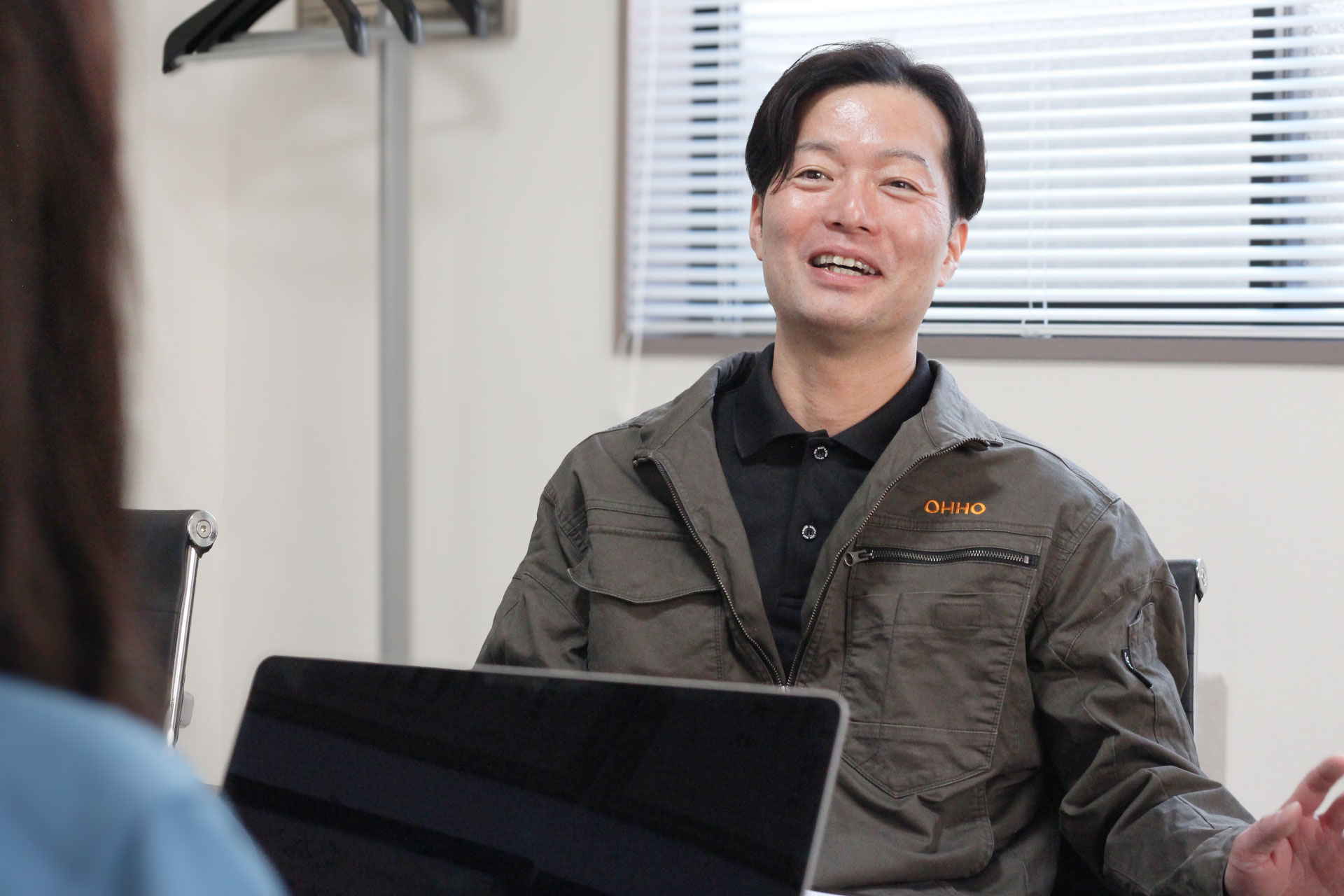 ホームページを作るメリットを語る長谷川様