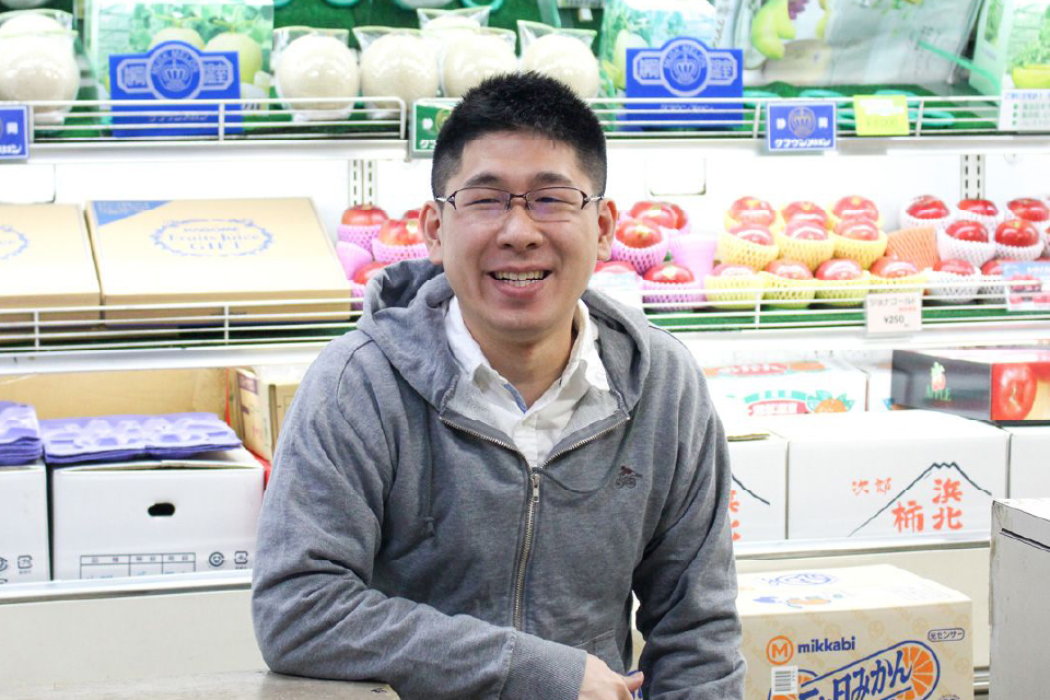 創業100年を前に、時代に合った販路で個人商店の青果店の未来を開く。